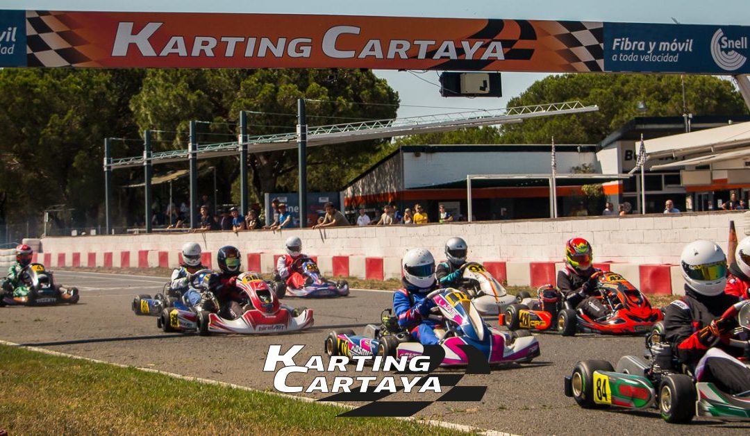 Gran espectáculo en durante la segunda cita del Campeonato Andaluz de Karting, en Karting Cartaya